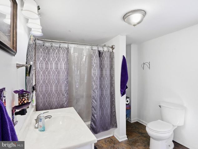 808 KNOXVILLE RD, Knoxville, MD 21758