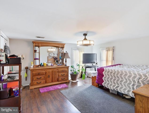 808 KNOXVILLE RD, Knoxville, MD 21758