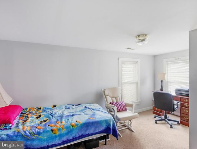 808 KNOXVILLE RD, Knoxville, MD 21758