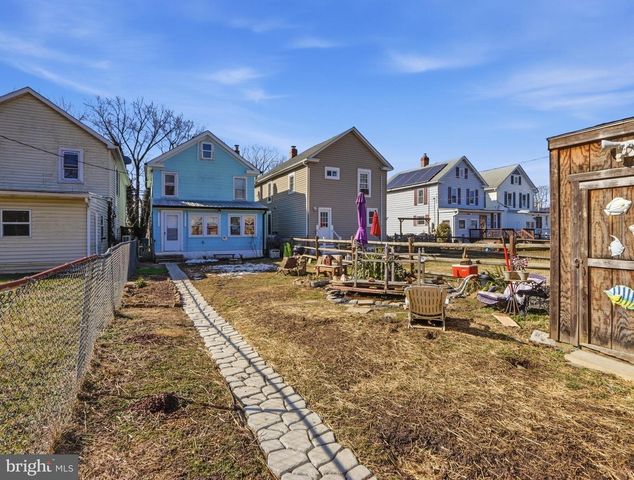 808 KNOXVILLE RD, Knoxville, MD 21758