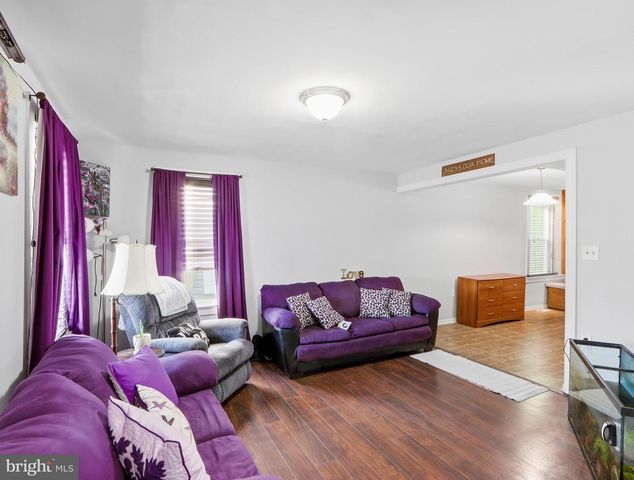 808 KNOXVILLE RD, Knoxville, MD 21758