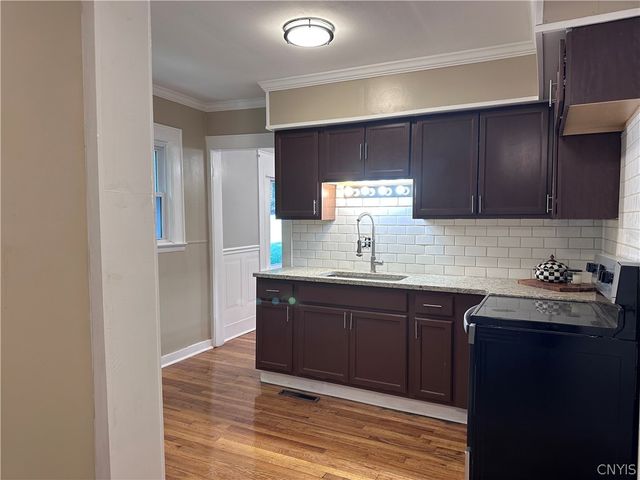 226 Mackay Avenue, Camillus, NY 13219