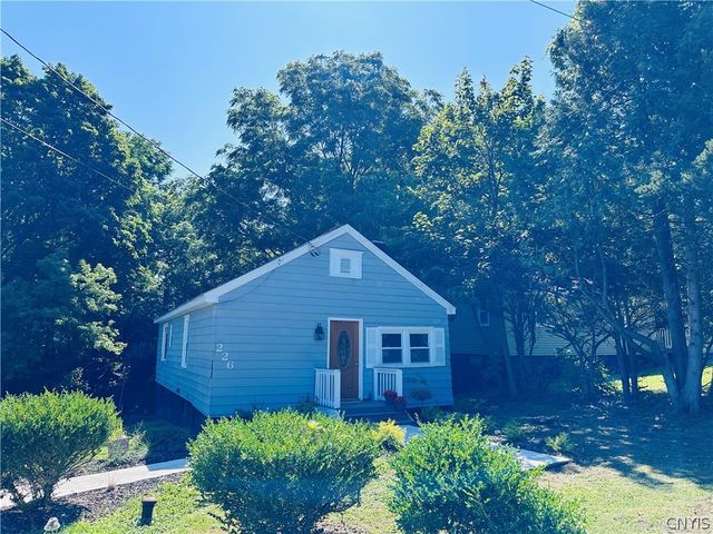 226 Mackay Avenue, Camillus, NY 13219