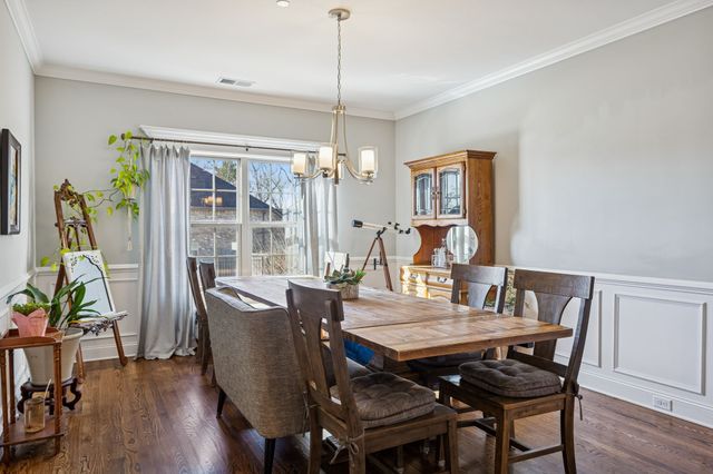 1301 Rivercrest Dr, Murfreesboro, TN 37129