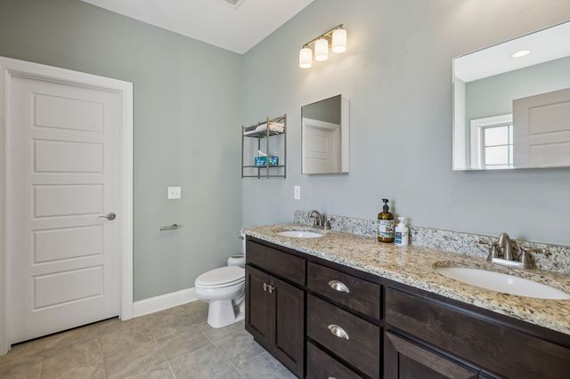 1301 Rivercrest Dr, Murfreesboro, TN 37129