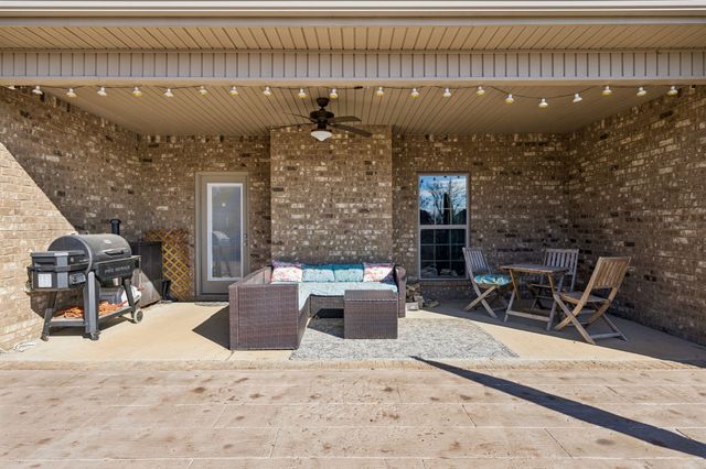 1301 Rivercrest Dr, Murfreesboro, TN 37129