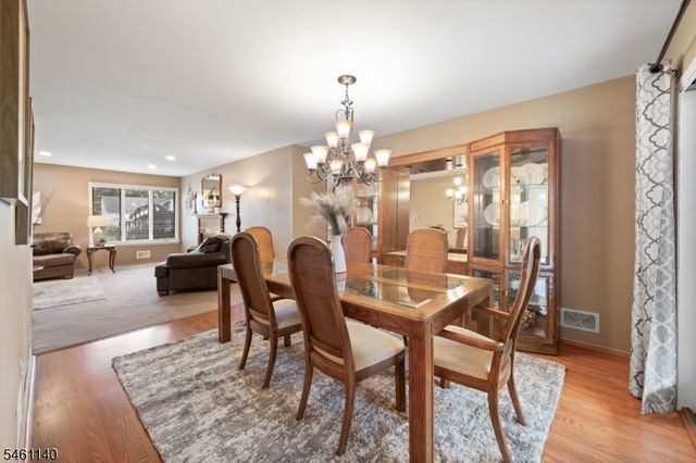 3 Wythe Cir, Hillsborough Twp., NJ 08844