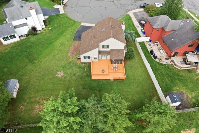 3 Wythe Cir, Hillsborough Twp., NJ 08844