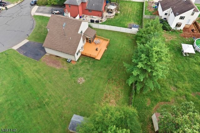 3 Wythe Cir, Hillsborough Twp., NJ 08844