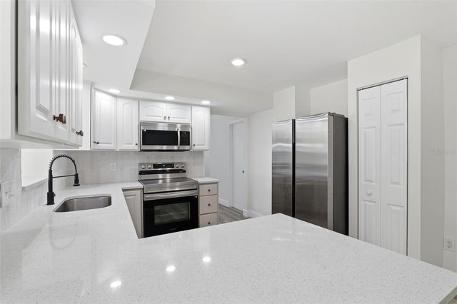 524 WESTMINSTER AVENUE, Melbourne, FL 32935