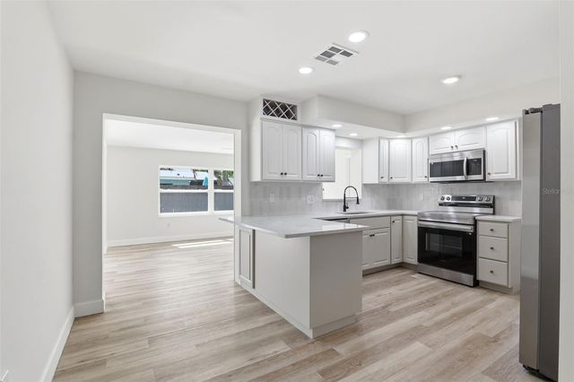 524 WESTMINSTER AVENUE, Melbourne, FL 32935