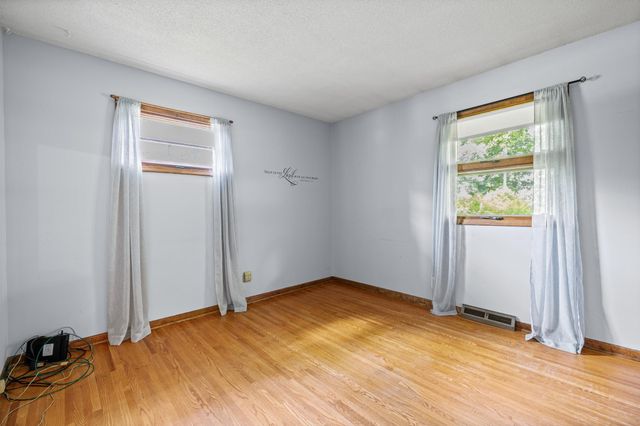 605 Arner Avenue, Shoreview, MN 55126