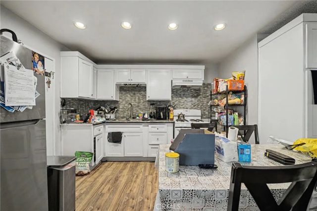 234 W 4th Street, Azusa, CA 91702