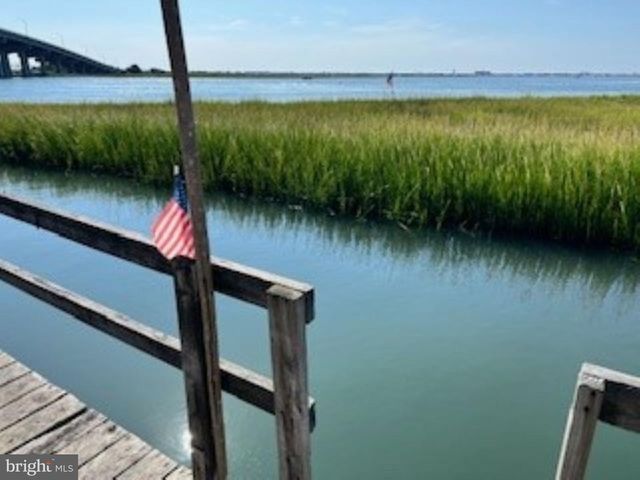 75 WEST BOARDWALK W, North Wildwood, NJ 08260