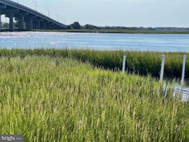 75 WEST BOARDWALK W, North Wildwood, NJ 08260