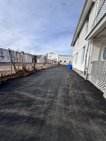 62 Marne Street, Hamden, CT 06514