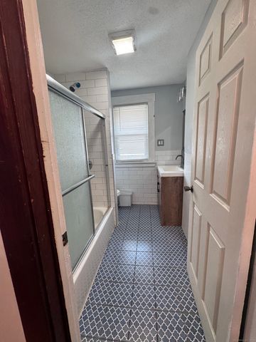 62 Marne Street, Hamden, CT 06514