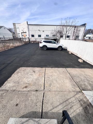 62 Marne Street, Hamden, CT 06514