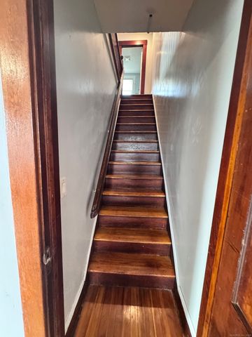 62 Marne Street, Hamden, CT 06514