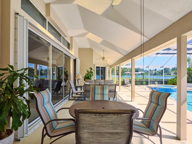 206 Thornton Court, Palm Beach Gardens, FL 33418