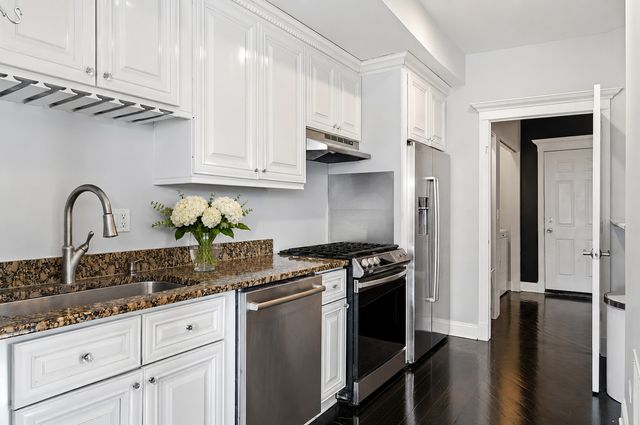 4159 W Fullerton Avenue 2, Chicago, IL 60639
