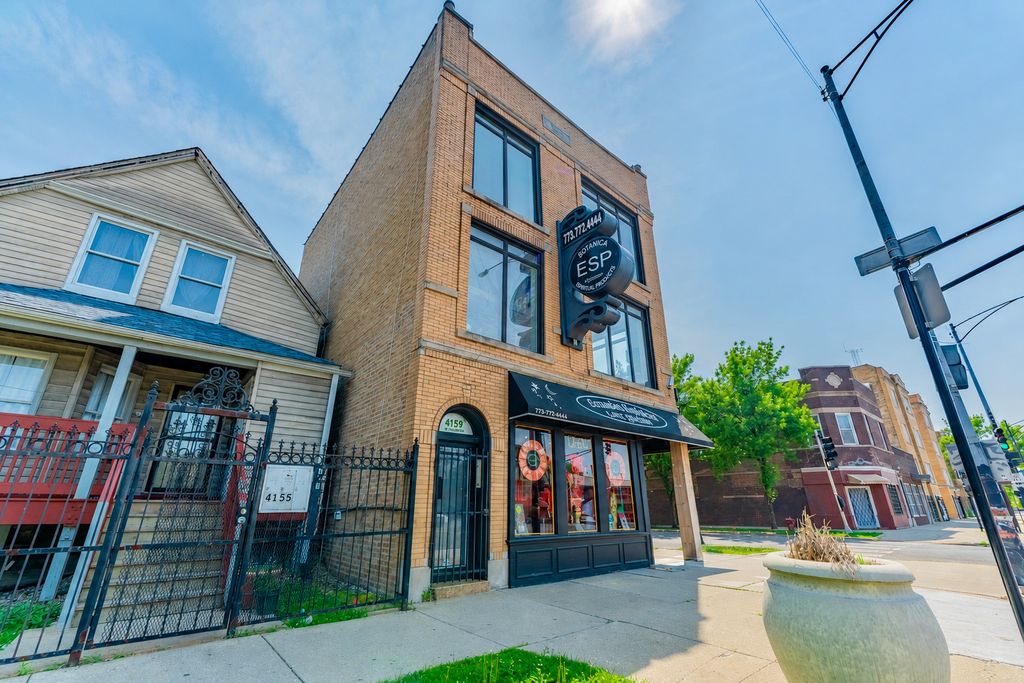 4159 W Fullerton Avenue 2, Chicago, IL 60639