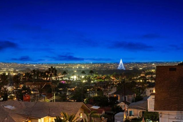 4474 Cape May Avenue, San Diego, CA 92107