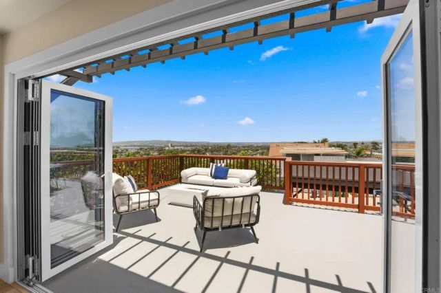 4474 Cape May Avenue, San Diego, CA 92107