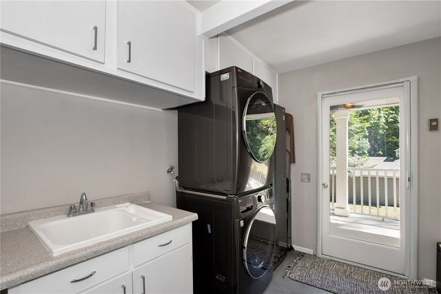 6738 Old Olympic Highway SW, Olympia, WA 98512