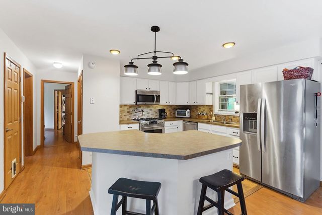 220-A WILSON, Hightstown, NJ 08520