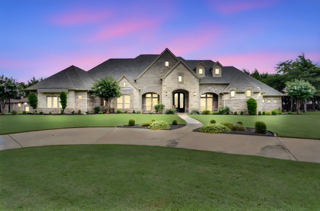 4310 Powers Branch Drive, Midlothian, TX 76065