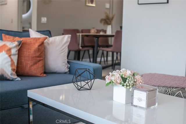 7090 Emerson Avenue, Yucca Valley, CA 92284