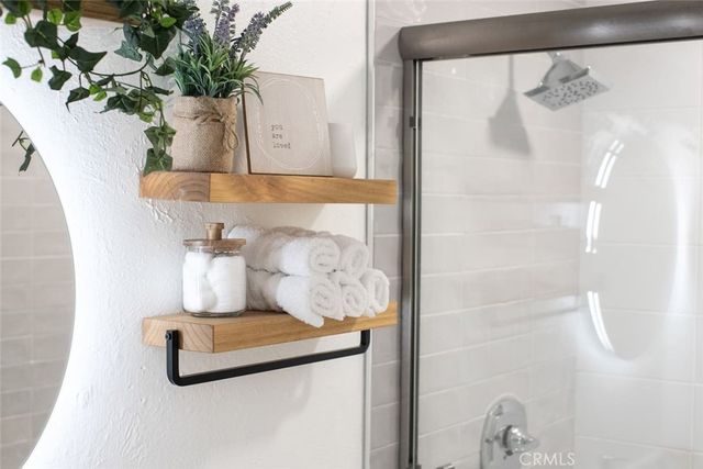 7090 Emerson Avenue, Yucca Valley, CA 92284