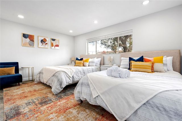 7090 Emerson Avenue, Yucca Valley, CA 92284