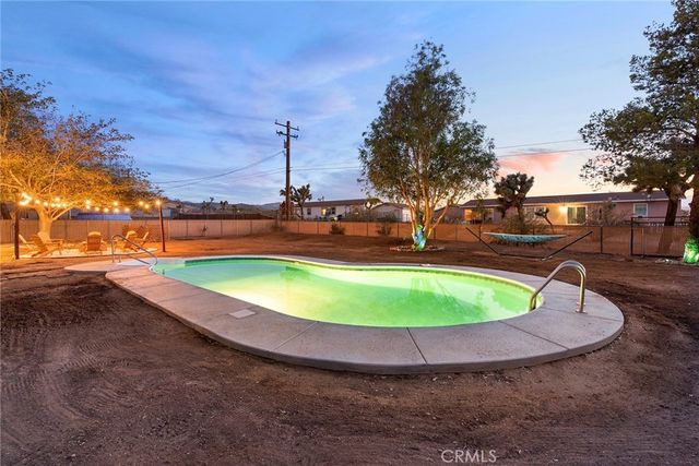 7090 Emerson Avenue, Yucca Valley, CA 92284