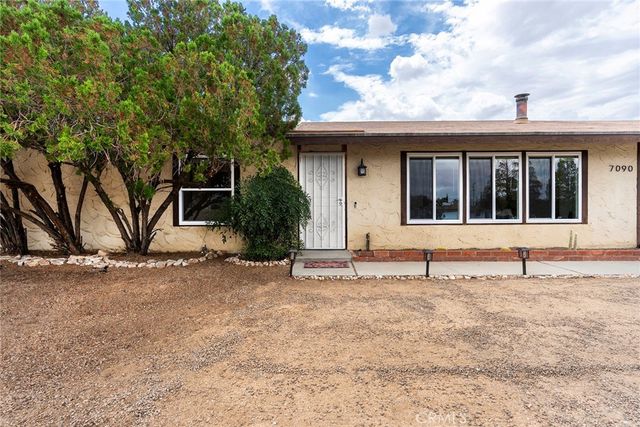 7090 Emerson Avenue, Yucca Valley, CA 92284