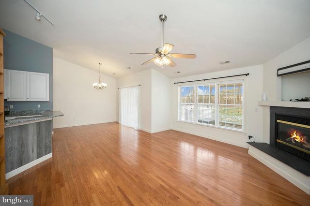 210 SAYLERS CREEK RD, Locust Grove, VA 22508