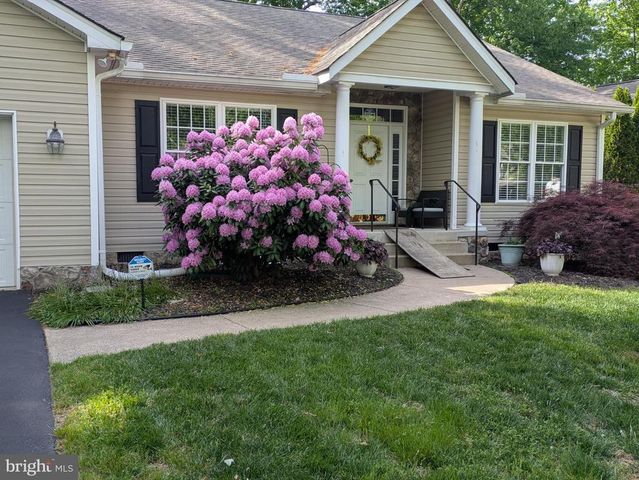 210 SAYLERS CREEK RD, Locust Grove, VA 22508