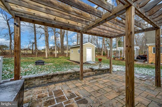 210 SAYLERS CREEK RD, Locust Grove, VA 22508