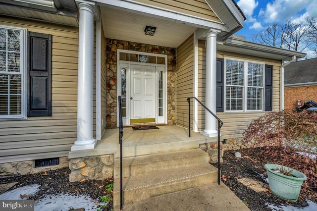 210 SAYLERS CREEK RD, Locust Grove, VA 22508