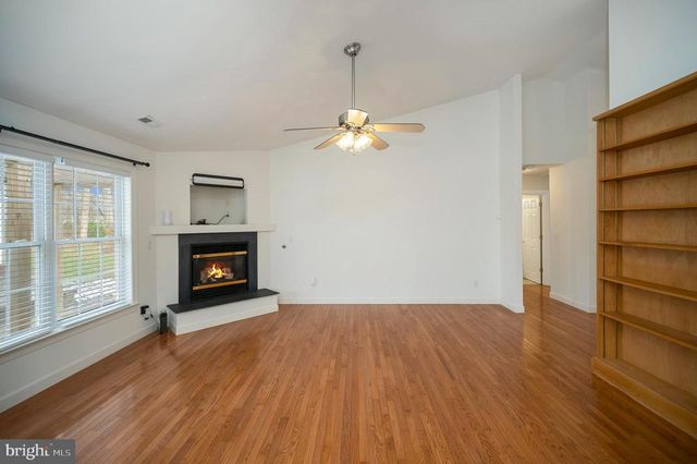 210 SAYLERS CREEK RD, Locust Grove, VA 22508