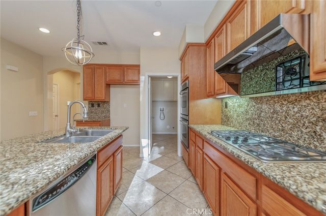 7522 Oakford Court, Rancho Cucamonga, CA 91739