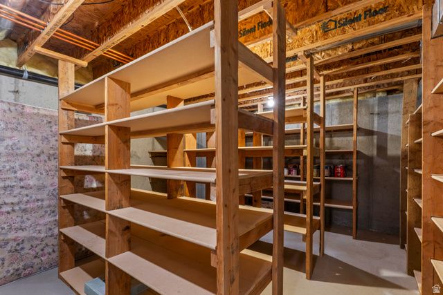 1372 N 1380 W, Mapleton, UT 84664