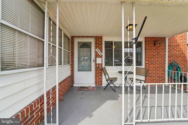 7926 BANK ST, Baltimore, MD 21224