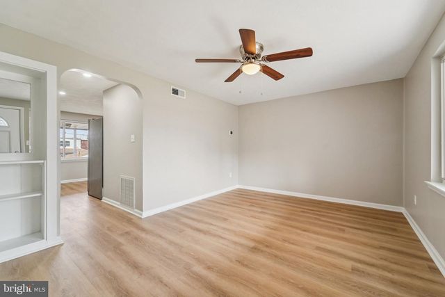 7926 BANK ST, Baltimore, MD 21224