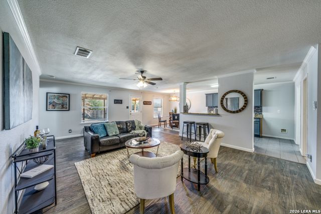 4102 Texas Palm Dr, Converse, TX 78109