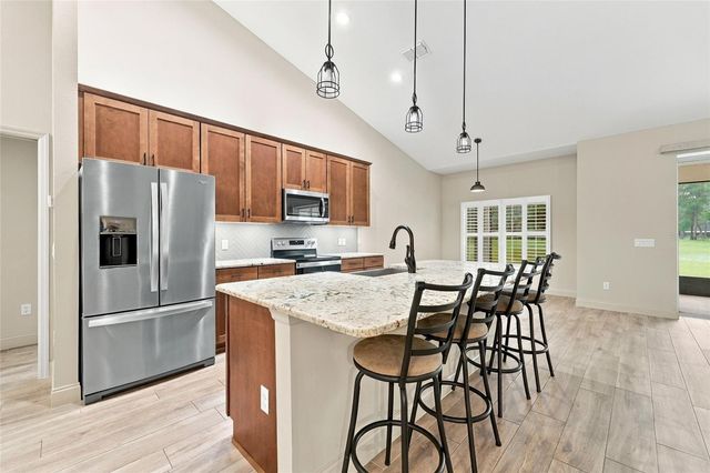 16 LAKESIDE DRIVE, Ocala, FL 34482