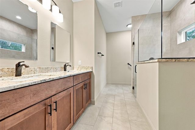 16 LAKESIDE DRIVE, Ocala, FL 34482