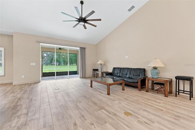 16 LAKESIDE DRIVE, Ocala, FL 34482