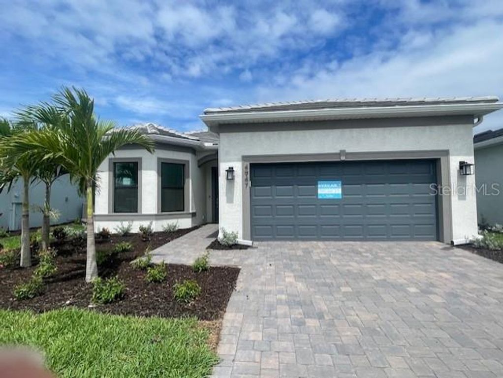 19611 INDIAN ROCK PLACE, Lakewood Ranch, FL 34211